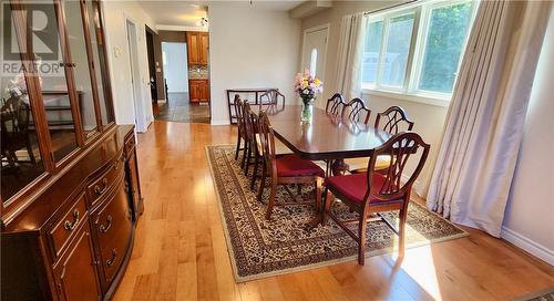 5947 Highway 542, Mindemoya, Manitoulin Island, ON - Indoor Photo Showing Dining Room