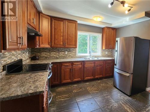 5947 Highway 542, Mindemoya, Manitoulin Island, ON - Indoor Photo Showing Kitchen