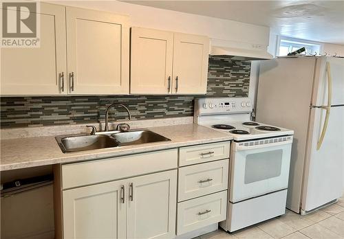 5947 Highway 542, Mindemoya, Manitoulin Island, ON - Indoor Photo Showing Kitchen With Double Sink