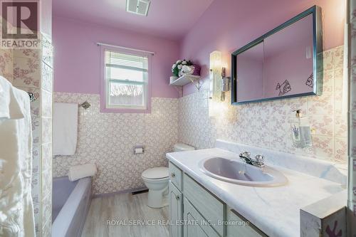 1832 Mcewen Road, Cobourg, ON - Indoor Photo Showing Bathroom