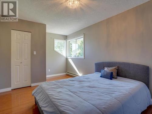 3396 Mackenzie Ave, Powell River, BC - Indoor Photo Showing Bedroom