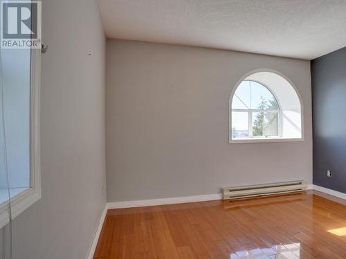 3396 Mackenzie Ave, Powell River, BC - Indoor Photo Showing Other Room