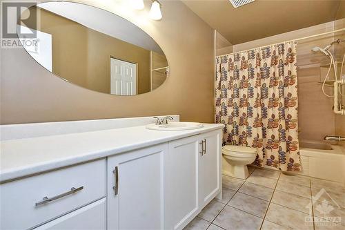 548 Loucks Drive, Russell, ON - Indoor Photo Showing Bathroom