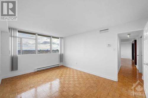 530 Laurier Avenue W Unit#2305, Ottawa, ON - Indoor Photo Showing Other Room