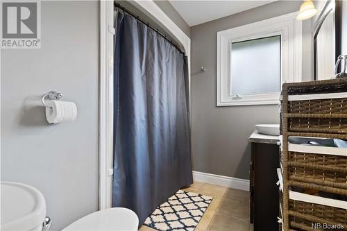 16 Hollybrook Street, Fredericton, NB - Indoor Photo Showing Bathroom