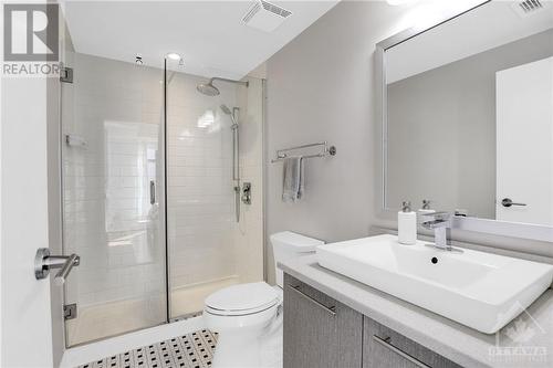 555 Anand Private Unit#711, Ottawa, ON - Indoor Photo Showing Bathroom