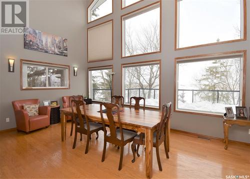 215 Sunset Bay, Estevan Rm No. 5, SK - Indoor Photo Showing Dining Room