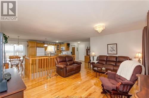 46 Parkin, Salisbury, NB - Indoor Photo Showing Living Room