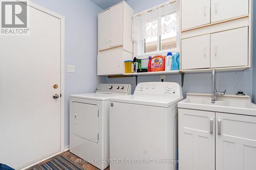 582 College Avenue, Orangeville, ON - Indoor Photo Showing Laundry Room