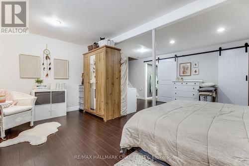 27 Virgilwood Crescent, Barrie, ON - Indoor Photo Showing Bedroom