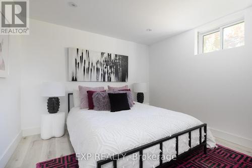 363 Macisaac Drive, Orillia, ON - Indoor Photo Showing Bedroom