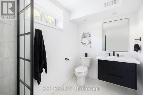 363 Macisaac Drive, Orillia, ON - Indoor Photo Showing Bathroom