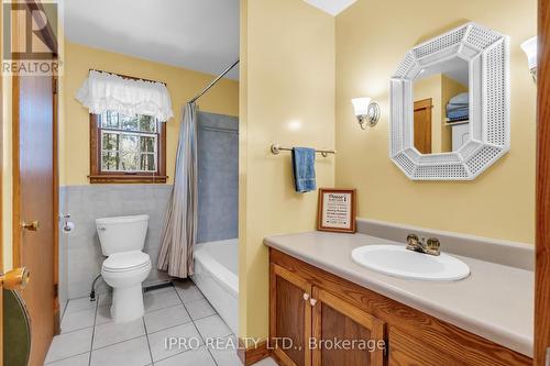 3870 Firelane 13, Port Colborne, ON - Indoor Photo Showing Bathroom