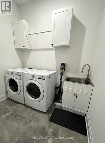 13708 County 15 Road, Merrickville-Wolford, ON - Indoor Photo Showing Laundry Room