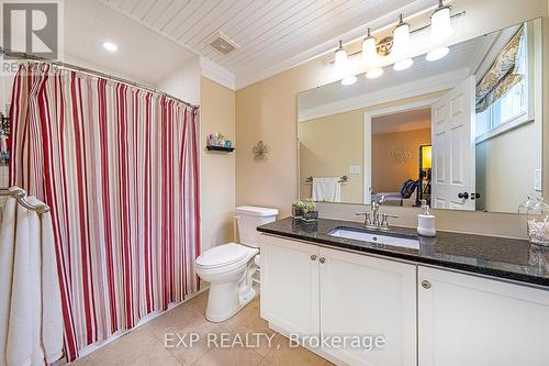 28 Thrushwood Trail, Kawartha Lakes, ON - Indoor Photo Showing Bathroom