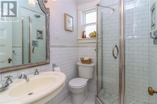 801 Manawagonish Road, Saint John, NB - Indoor Photo Showing Bathroom
