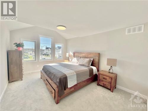 2028 Postilion Street, Richmond, ON - Indoor Photo Showing Bedroom
