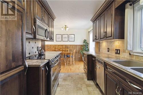 118 Wilkins Avenue, Fredericton, NB - Indoor Photo Showing Kitchen