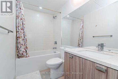 2412 - 290 Adelaide Street W, Toronto, ON - Indoor Photo Showing Bathroom