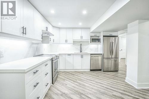 2928 Beachview Street, Ajax, ON - Indoor Photo Showing Kitchen With Upgraded Kitchen