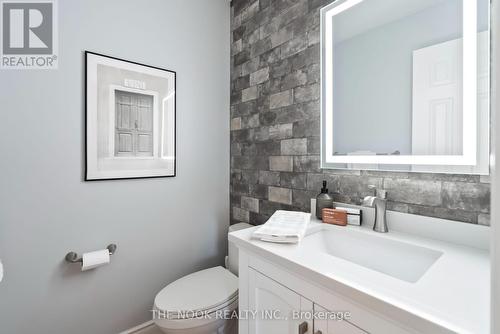 82 Erickson Drive, Whitby, ON - Indoor Photo Showing Bathroom