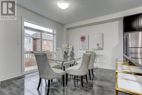 64 Frederick Pearson Street, East Gwillimbury, ON - Indoor Photo Showing Dining Room