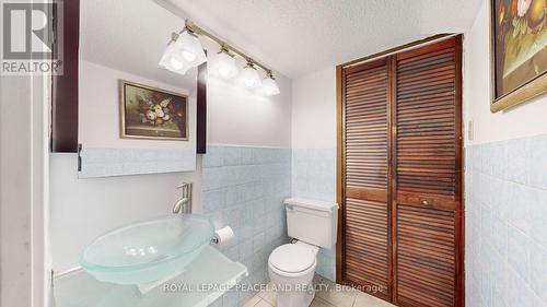 113 Cultra Square, Toronto, ON - Indoor Photo Showing Bathroom
