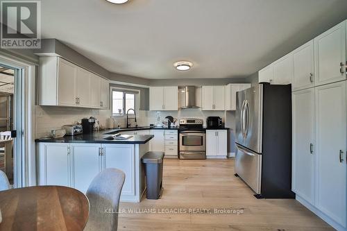 70 Rolling Acres Drive, Whitby, ON - Indoor Photo Showing Kitchen