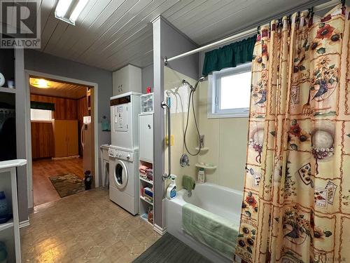 625 Paradis St, Iroquois Falls, ON - Indoor Photo Showing Laundry Room