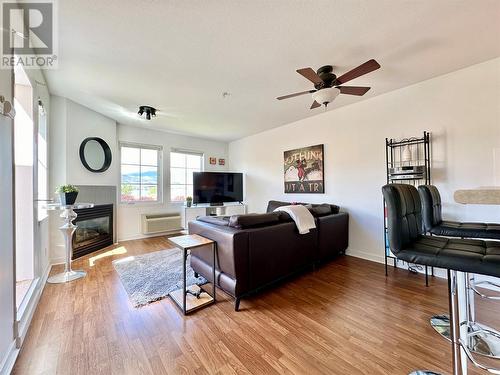 7600 Cottonwood Drive Unit# 409, Osoyoos, BC - Indoor Photo Showing Living Room With Fireplace