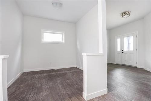 118 Yasmin Ali Cr, Winnipeg, MB 