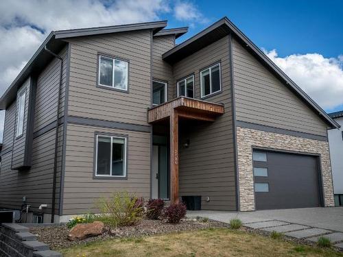 2636 Bentall Drive, Kamloops, BC - Outdoor With Exterior