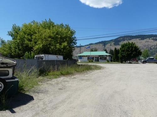 353 Shuswap Ave, Chase, BC 