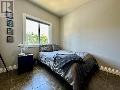 685 Lake Point, Sudbury, ON - Indoor Photo Showing Bedroom