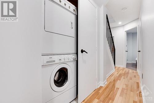 154 Spruce Street Unit#A, Ottawa, ON - Indoor Photo Showing Laundry Room