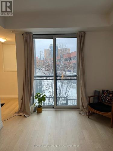 802 - 45 Sousa Mendes Street, Toronto, ON - Indoor Photo Showing Other Room