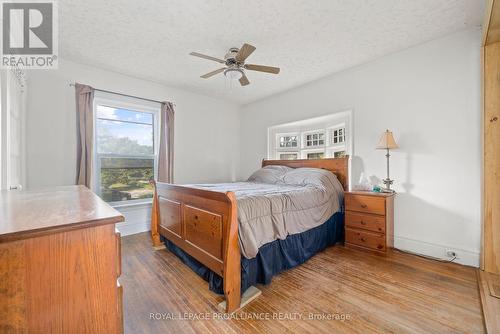 175 Bridge Street E, Belleville, ON - Indoor Photo Showing Bedroom