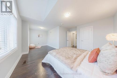 295 Chelsea Crescent, Bradford West Gwillimbury, ON - Indoor Photo Showing Bedroom