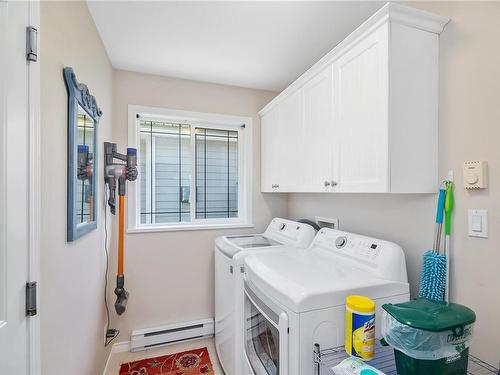 967 Heritage Meadow Dr, Campbell River, BC - Indoor Photo Showing Laundry Room