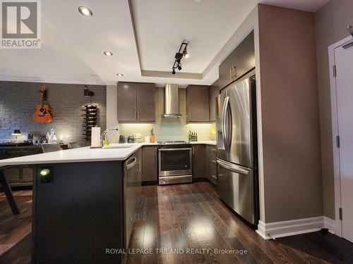 1405 - 505 Talbot Street, London, ON - Indoor Photo Showing Kitchen With Upgraded Kitchen