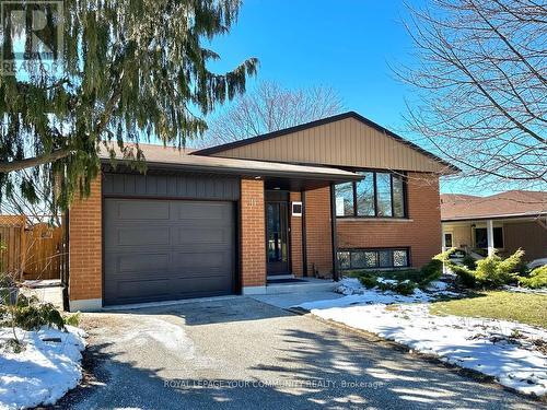 11 Lombardy Court, Kitchener, ON 