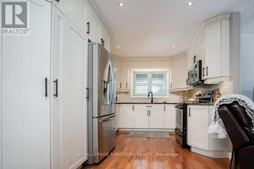 8087 Country Rd 2, Greater Napanee, ON - Indoor Photo Showing Kitchen
