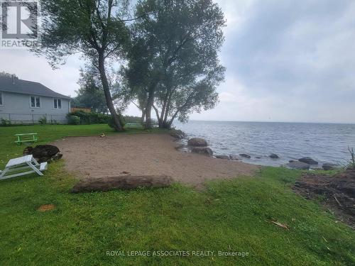215 Bayview Avenue, Georgina, ON - Outdoor With Body Of Water