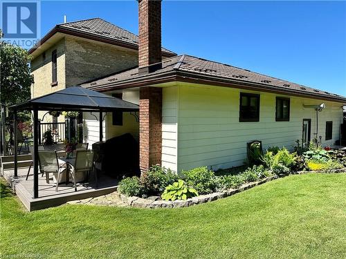 7525 Wellington Road 8, Mapleton, ON - Outdoor With Deck Patio Veranda With Exterior