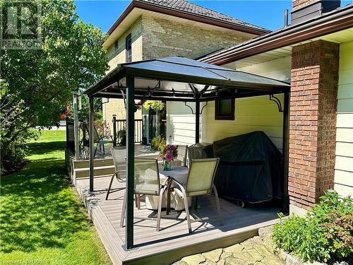 7525 Wellington Road 8, Mapleton, ON - Outdoor With Deck Patio Veranda With Exterior