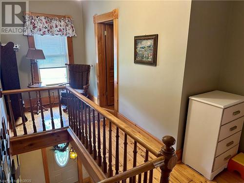 7525 Wellington Road 8, Mapleton, ON - Indoor Photo Showing Other Room