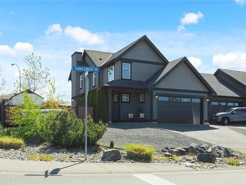 552 Sandlewood Dr, Parksville, BC - Outdoor With Facade