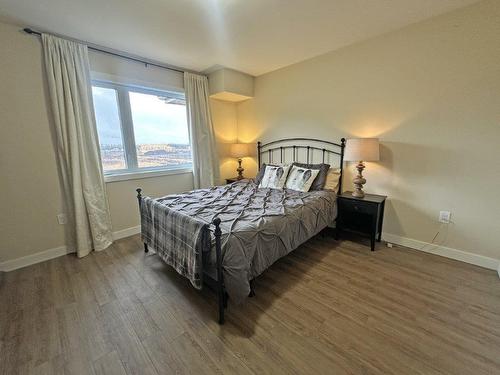 3 695 Weiler Boulevard, Thunder Bay, ON - Indoor Photo Showing Bedroom