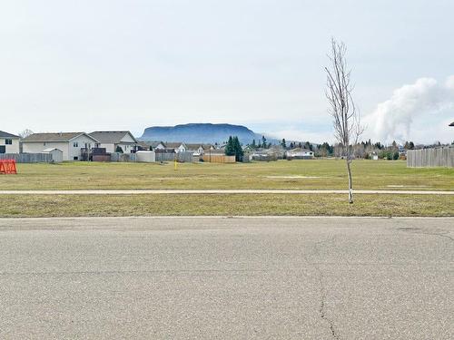 3 695 Weiler Boulevard, Thunder Bay, ON - Outdoor With View