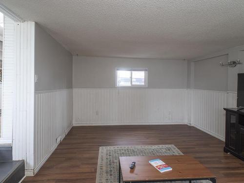 1108 Gore Street W, Thunder Bay, ON - Indoor Photo Showing Other Room